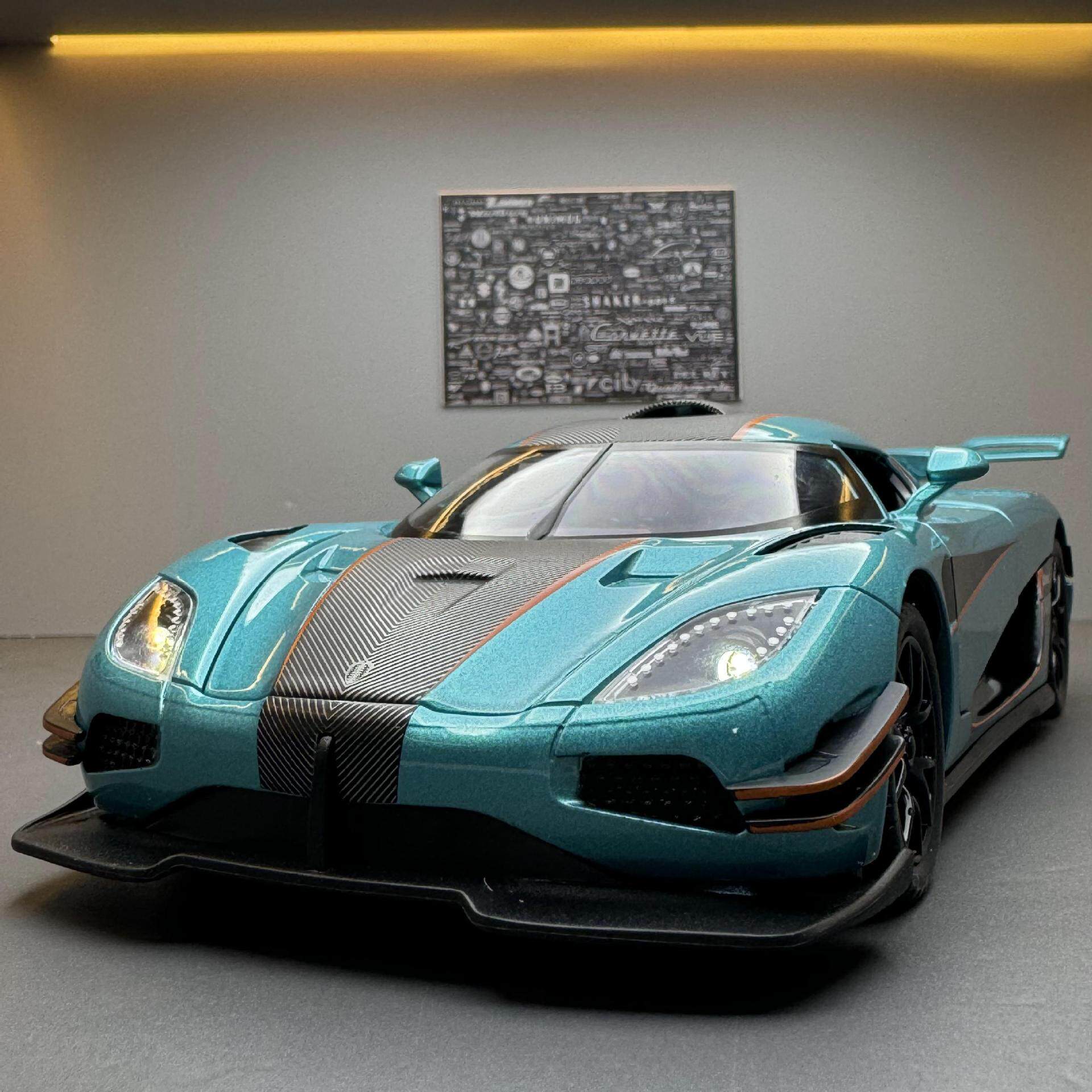 男孩玩具汽车柯尼塞格1:24跑车合金车声光回力金属模型摆件收藏