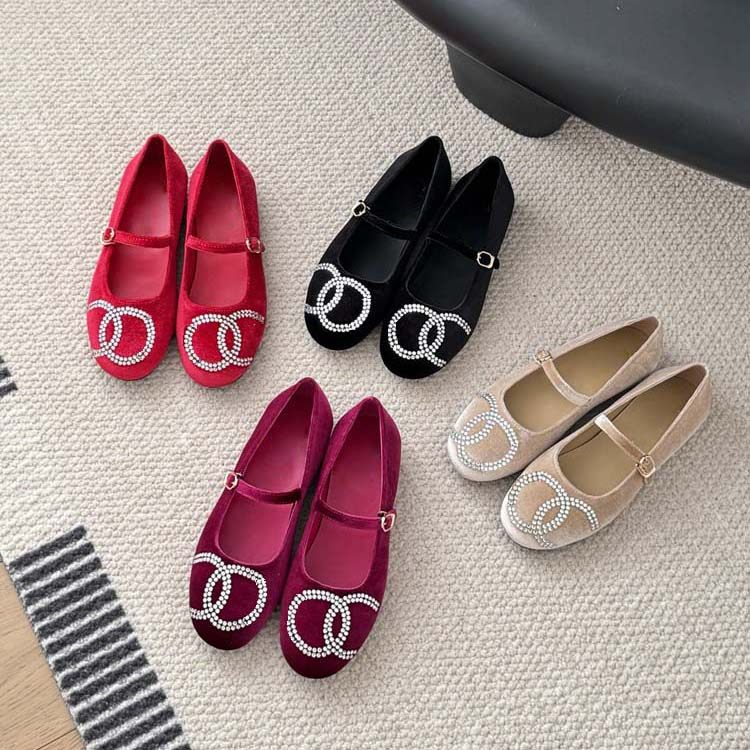 2026早春新款小香风玛丽珍鞋女真皮水钻平底百搭一字扣带舒适单鞋,女鞋,浅口单鞋,淘宝优惠券,粉丝福利购,淘宝优惠卷