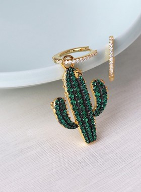 僵硬猫  夏季新款锆石满钻仙人掌绿色晶钻时尚不对称AB版耳环