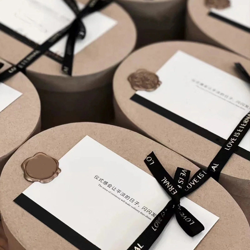 椭圆形牛皮纸盒小红书伴手礼盒中秋节月饼烘焙礼品包装DIY水果盒