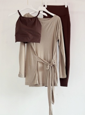 C.CYA细肩带一体式固定杯内衣女瑜伽套装长袖高级感提臀磨毛提臀