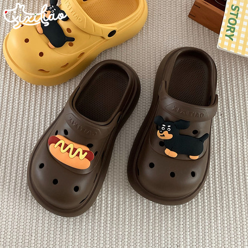 细细条个性可爱狗狗包头洞洞鞋