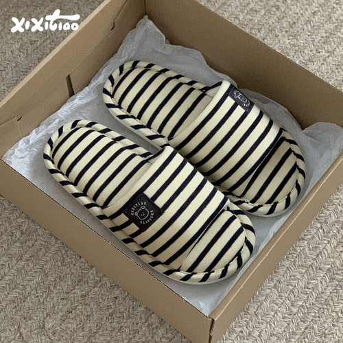 细细条日式简约条纹空调房拖鞋