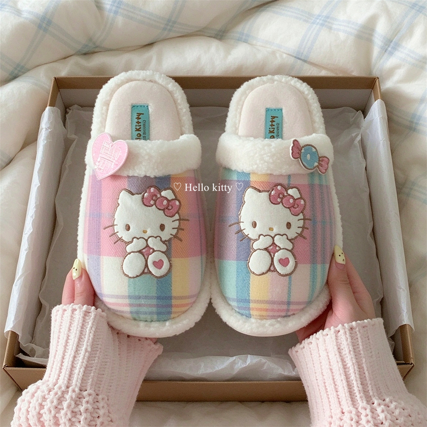 细细条 正版HelloKitty少女心棉拖女室内防滑秋冬彩格纹月子鞋ins