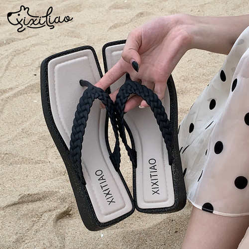 细细条时尚创意麻花辫人字拖