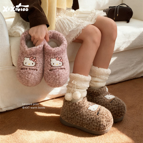 细细条正版HelloKitty毛毛靴女