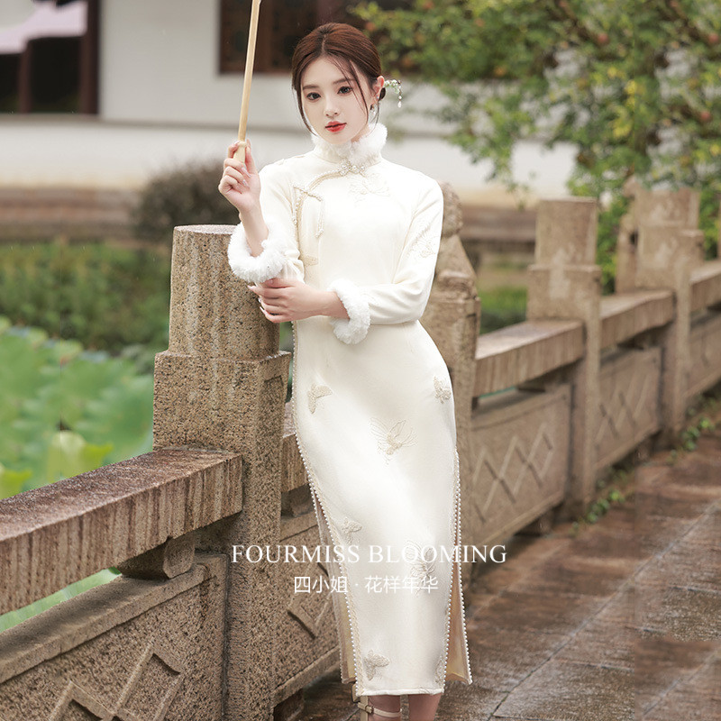 2025冬款加绒长款女衣