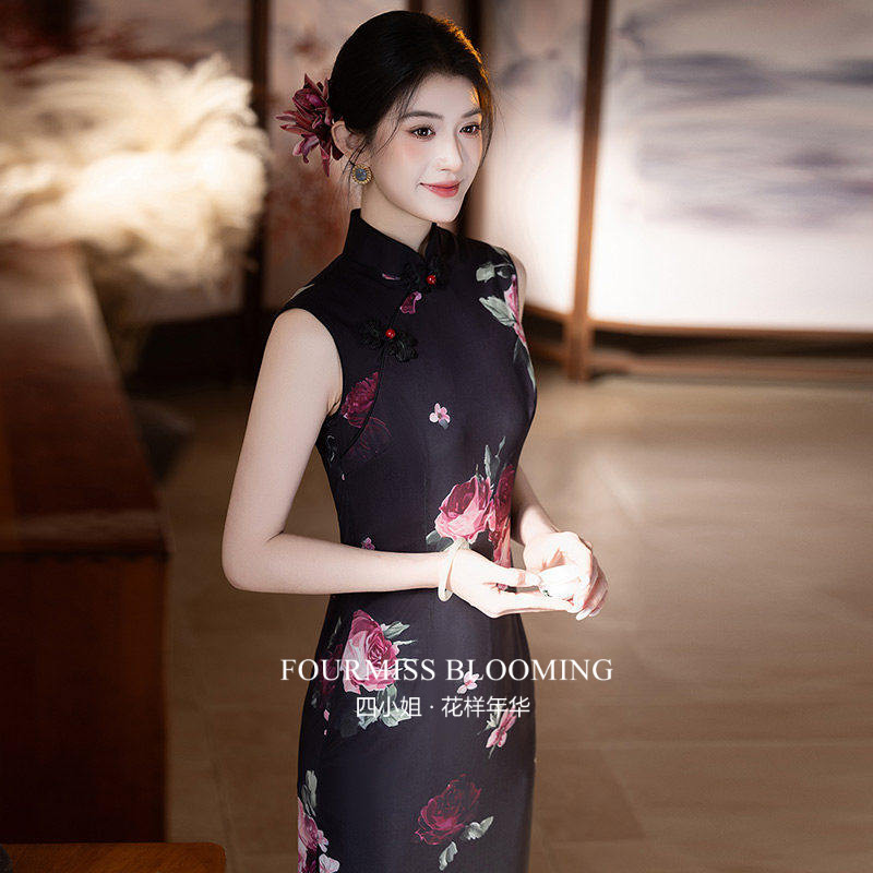黑色无袖新中式长裙2026