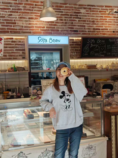 澳洲peteralexander灰色米奇卡通宽松休闲套头打底针织毛衣打底女