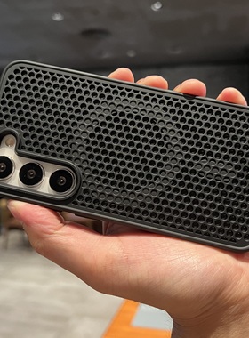 纯黑色网状洞洞蜂窝镂空散热磁吸充电适用三星S22U手机壳Galaxy S22Ultra保护套S22+plus全包加厚男款透气潮