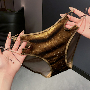 法式高级丝绒轻奢性感内裤女中腰2026新款纯欲镂空系带女士三角裤