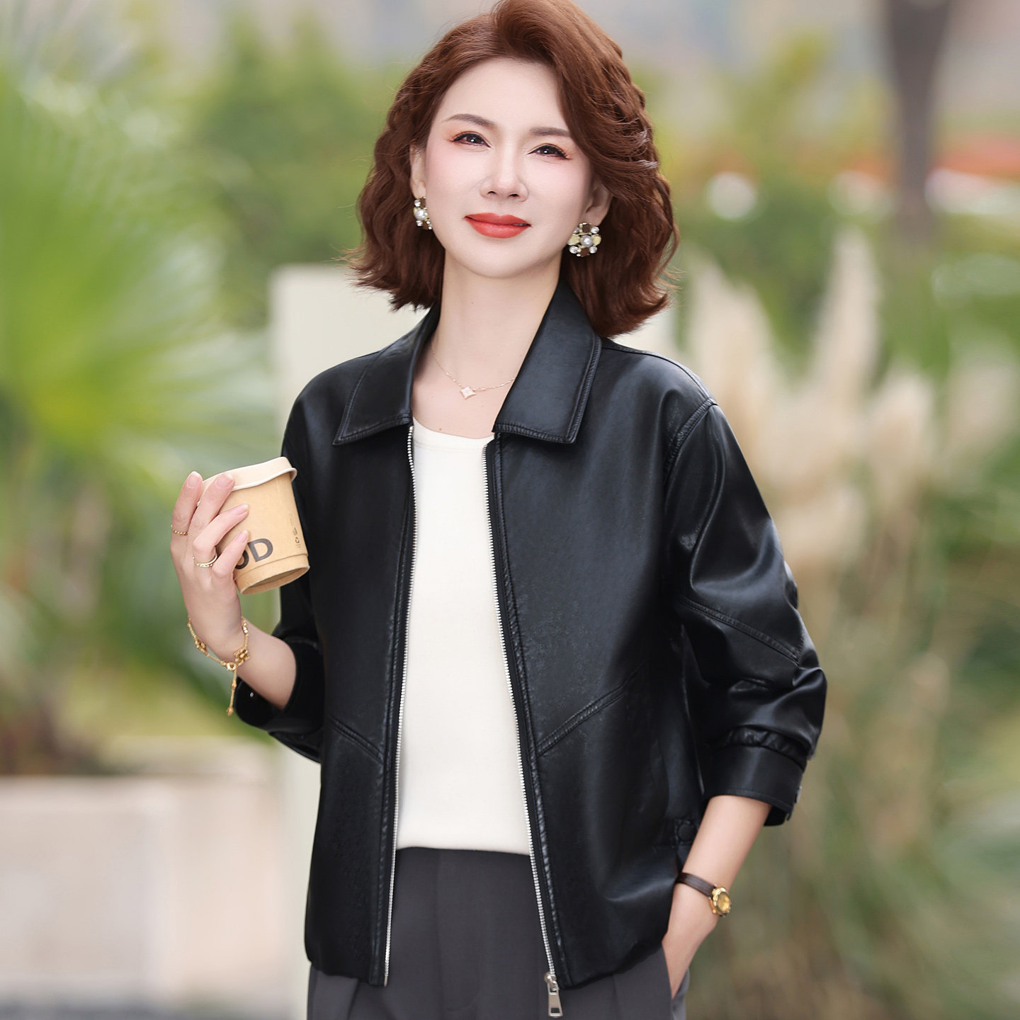 中年女人皮衣2026新款春装妈妈外套端庄大气今年流行好看PU皮夹克