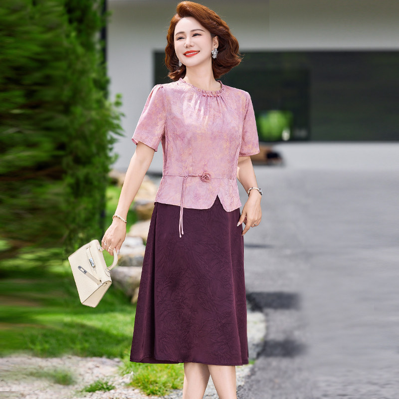 中年女人短袖连衣裙时尚新中式