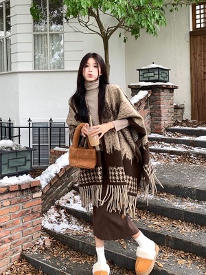 披肩女秋冬新款外搭民族风大码针织复古披风斗篷外套时尚洋气高档