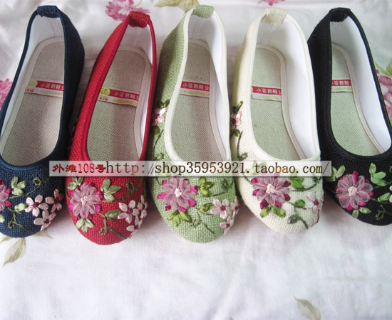 布鞋绣花鞋足下有福单鞋