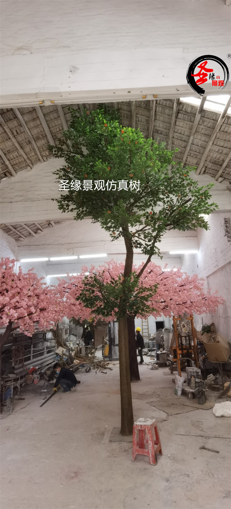 仿真香樟树定制楼梯角落装饰造景