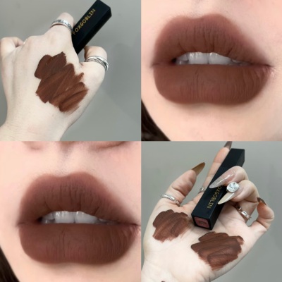 棕门暗黑系巧克力哑光唇釉不沾杯