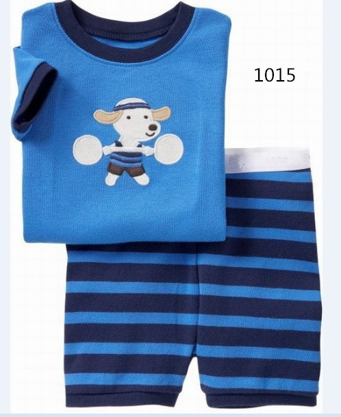 童装条纹中裤休闲风家居服特价