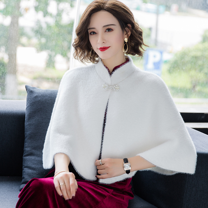 貂绒小披肩斗篷外套女秋冬羊绒红色婚礼婚纱旗袍外搭白色短款披风