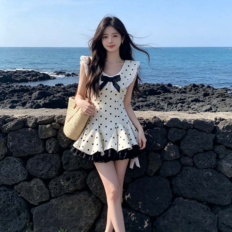 夏季甜美波点蝴蝶结显瘦连衣裙