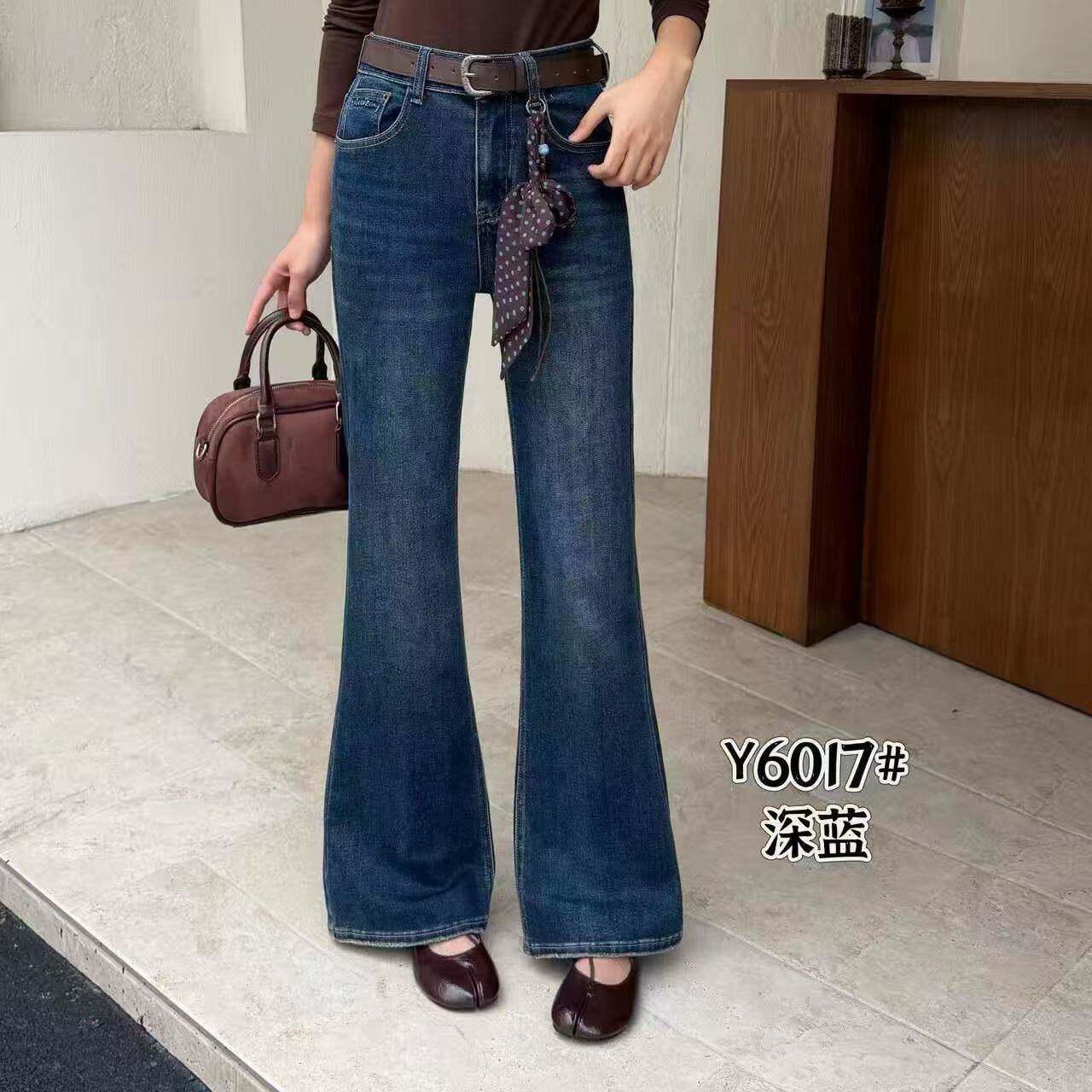 2017秋季时尚高腰牛仔微辣裤女显瘦弹力长裤子不贴腿筒喇裤长裤