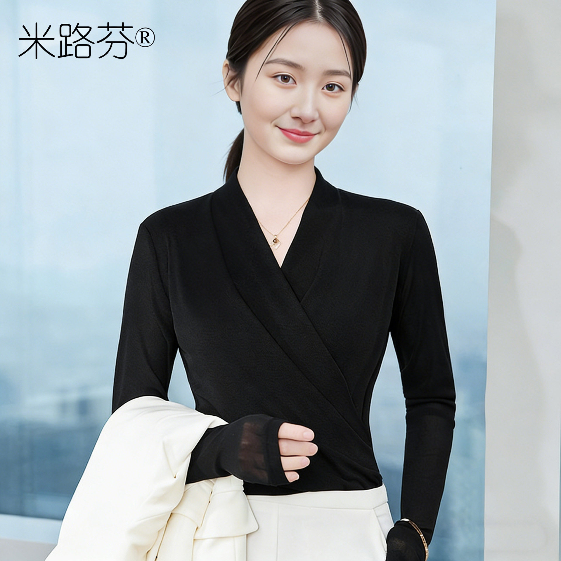 外穿气质纯色V领网纱长袖打底衫秋女春设计感百搭修身显瘦时尚T恤