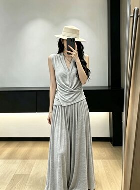 夏季亚麻针织无袖V领交叉围裹式上衣 + 高腰大摆垂感长裙两件套装