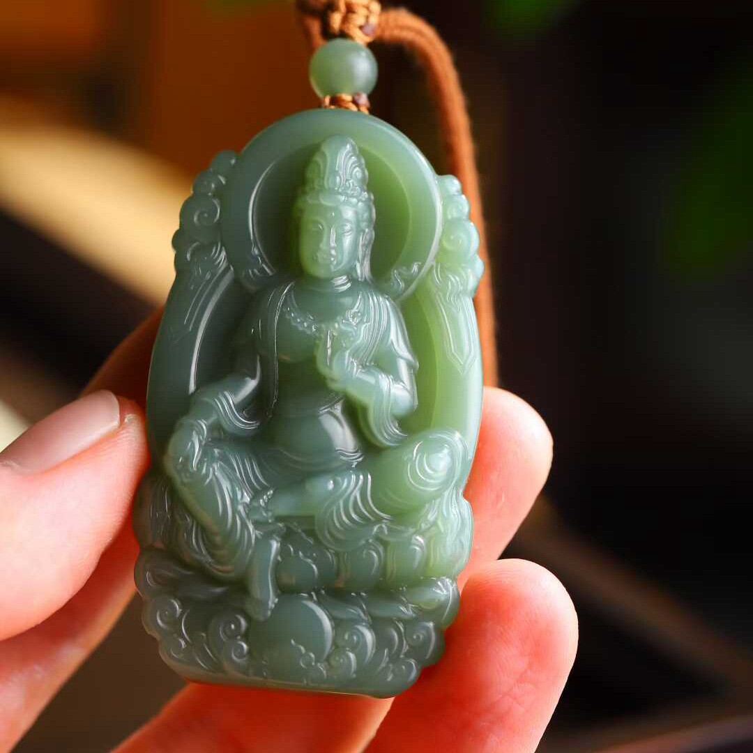 玉器工艺品天然新疆和田玉俄料碧玉老料鸭蛋青观音吊坠男款玉挂件
