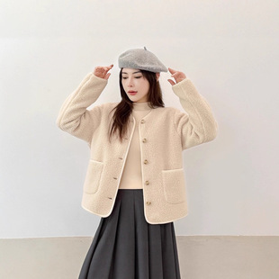 女装新款羊羔绒摇粒绒2025V领秋冬开衫外套香风款泰迪绒外套
