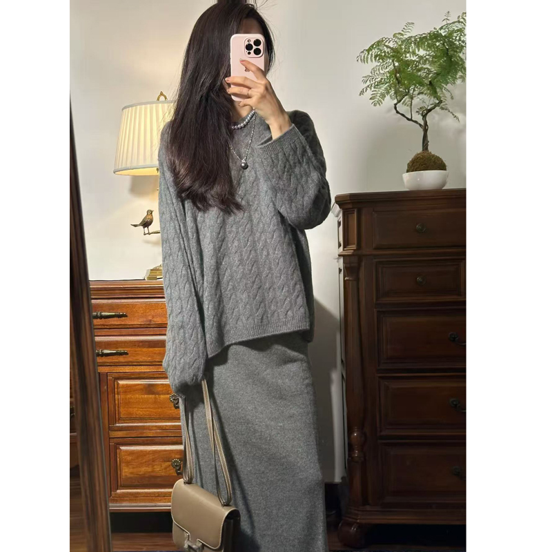 慵懒风麻花针织衫女秋冬季新款