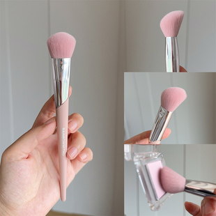 北欧粉带盖子小号腮红刷面中提亮高光刷化妆刷膨胀色哑光修容膏体