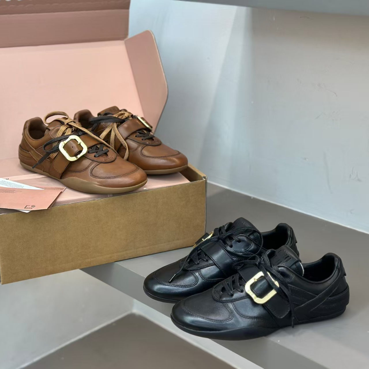 复古阿甘鞋女皮带扣德训鞋乐福鞋