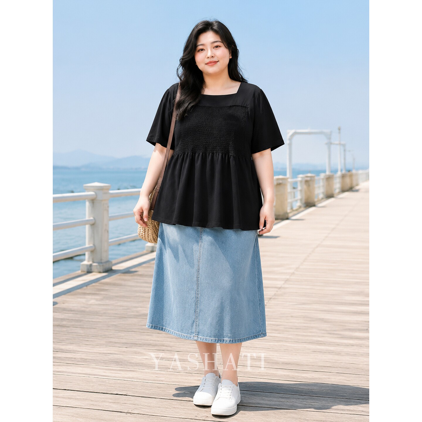 娅莎媞大码女装 慵懒风200斤特大码胖mm时髦方领泡泡袖T恤上衣 女