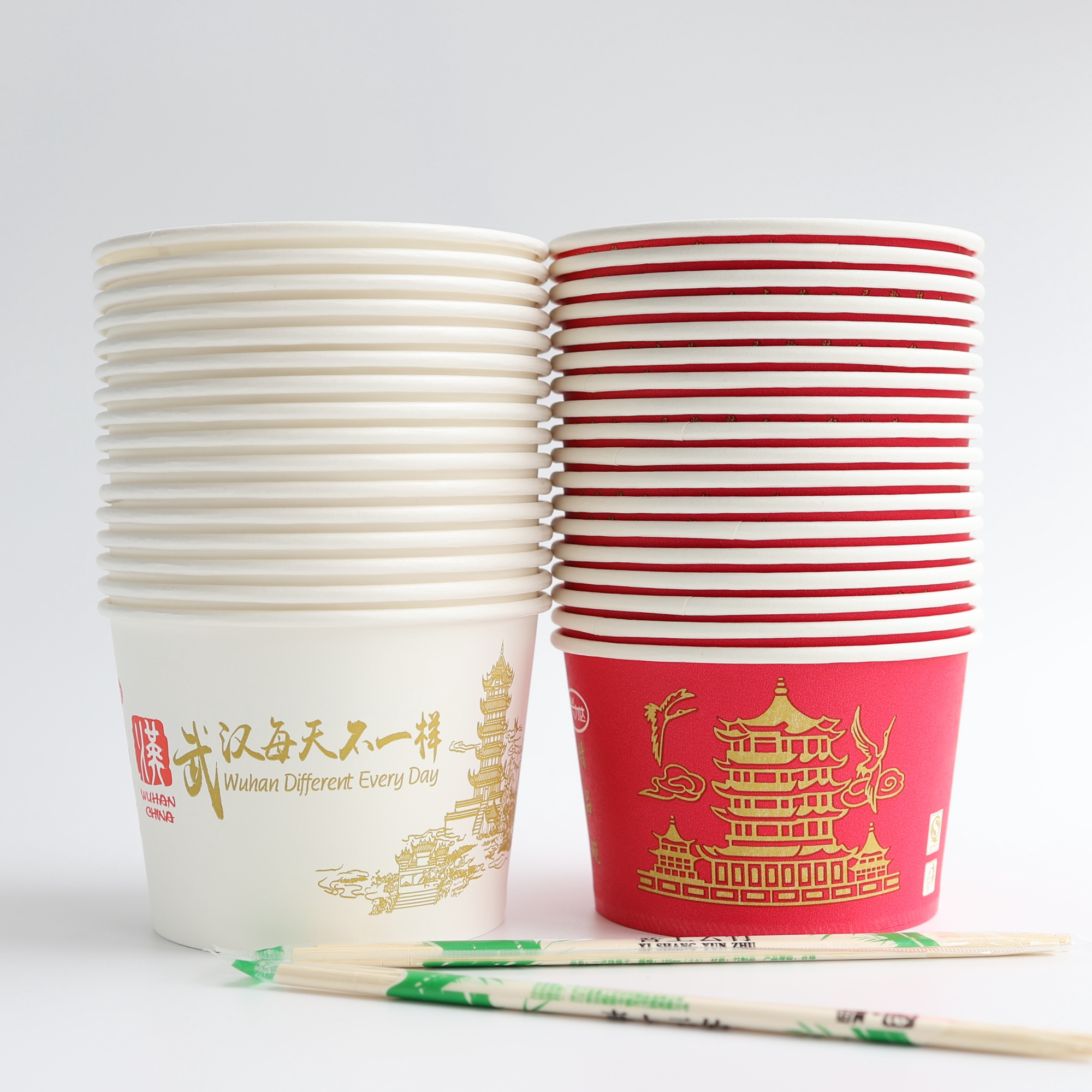 整箱一次性商用纸碗外卖快餐打包饭盒家用加厚泡面小吃汤粉碗筷子