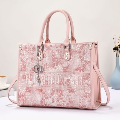 女包高端大气上档次新中