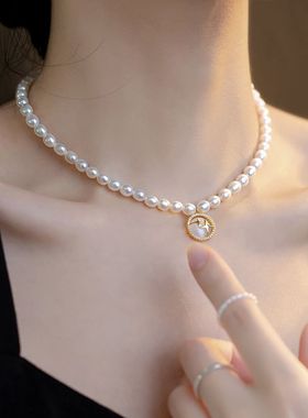年轻人珍珠项链女猫眼石