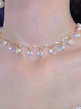 今年流行的珍珠项链满目