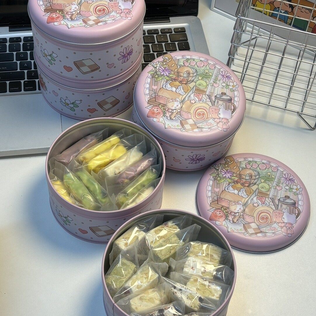 圆形铁罐零食雪花酥凤梨酥牛扎饼年货糕点伴手礼圣诞节小熊铁罐,零食/坚果/特产,糕点礼盒/伴手礼,淘宝优惠券,粉丝福利购,淘宝优惠卷