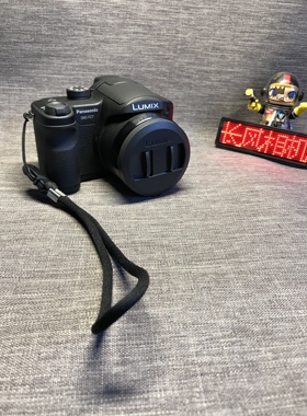 送下panasonic DMC-FZ7黑色ccd变焦数码相机成色好功能好