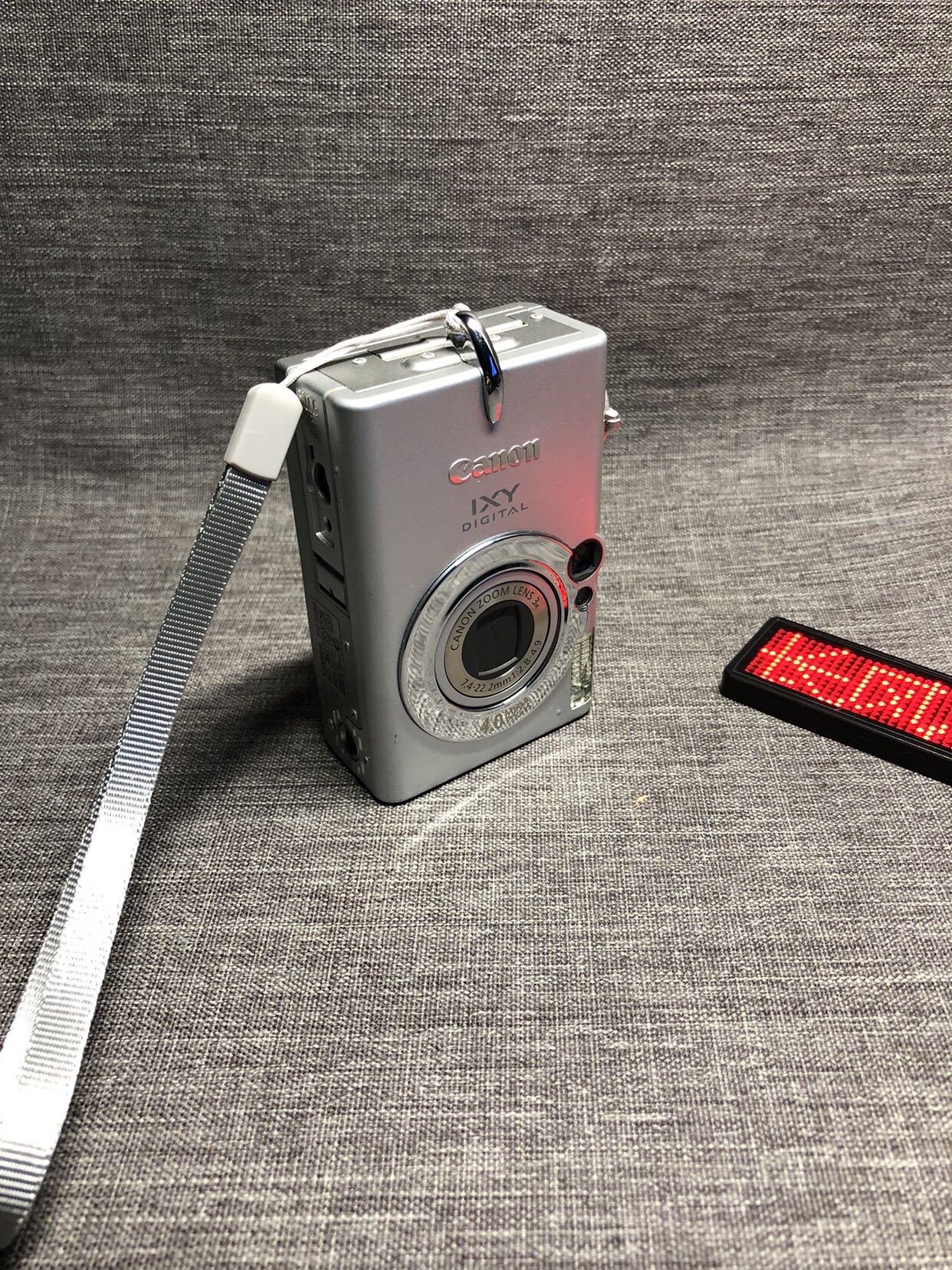 canon佳能IXY450银色金属外壳ccd胶片感数码相机成像复古怀旧情怀