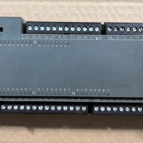 S7200CPU226CN2162BD230XB8议价