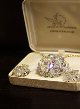 vintage耳环StarMarkGreations
