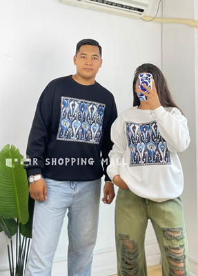 新疆民族风印花圆领卫衣男女同款加大宽松版休闲套头长袖上衣服装