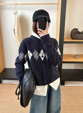 TG 复古常青藤 羊毛混纺菱格圆领毛衣厚开衫女2025冬季新款26072