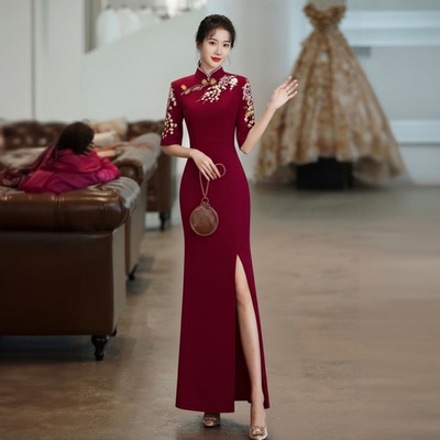 红色新中式改良订婚礼服高级感裙