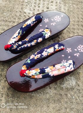 木屐新款上市混合材质女日本日式人字拖厚底高跟印花半月夏凉拖鞋