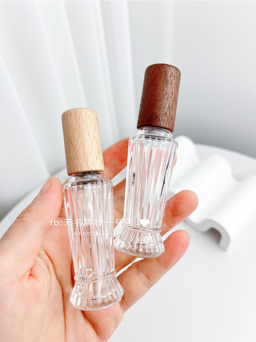 木盖香水分装瓶高级便携喷雾玻璃空瓶复古精致高端小样替换旅行瓶