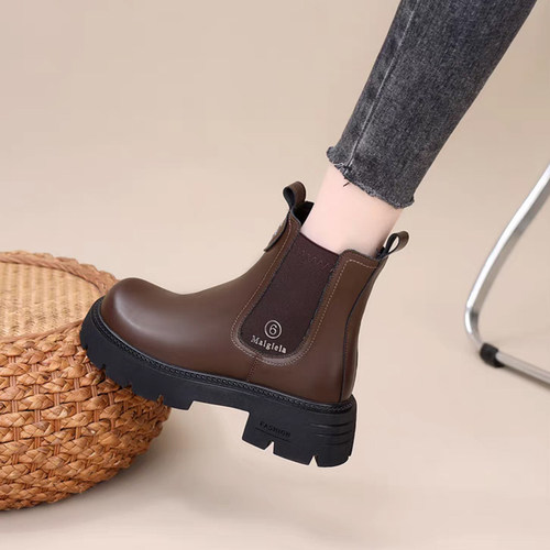 真皮2025秋冬新款厚底马丁靴女