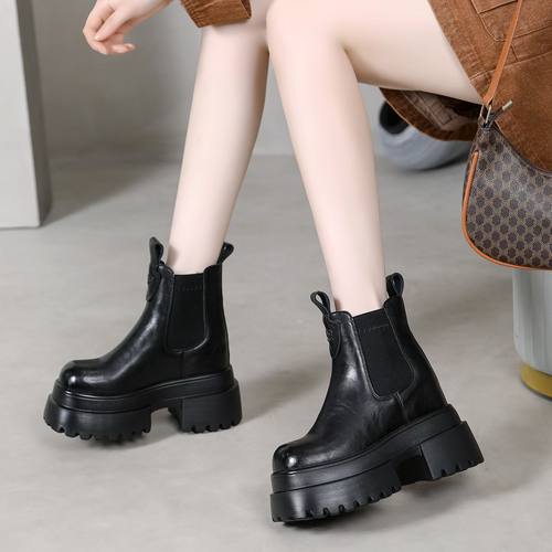 真皮2025年冬季新款马丁靴女