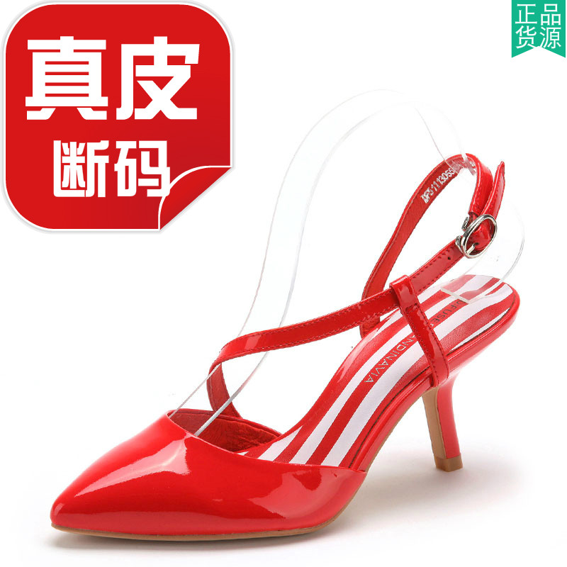 真皮包头凉鞋女尖头红色漆面牛皮